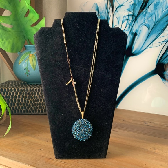 Kenneth Cole Blue Crystal Necklace - Picture 1 of 2